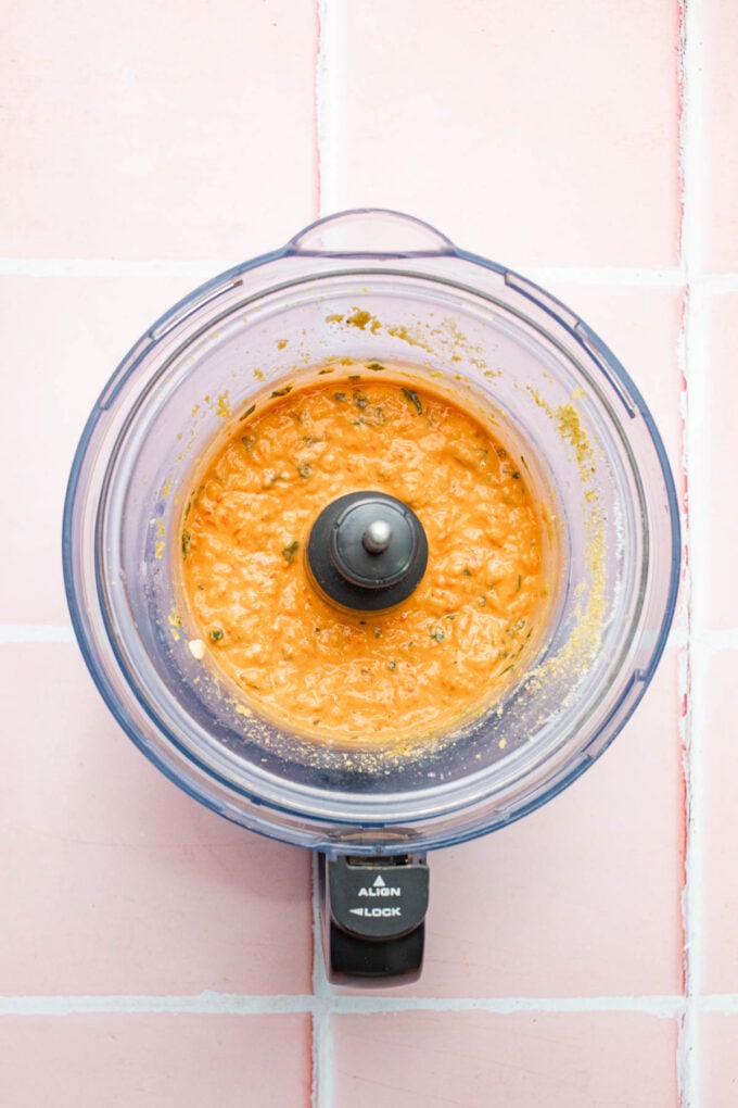 white bean red pepper dip in food processor