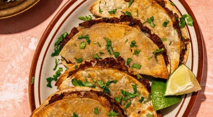 30 Minute Smashed Black Bean Tacos with Pumpkin Seeds