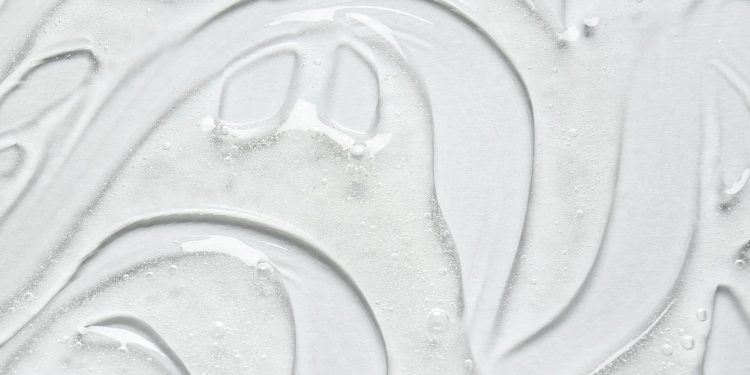 Can You Use Retinol and Niacinamide Together? See Why We Say Yes!