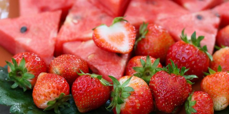 Tropical Ingredients That Transform Summer Skin