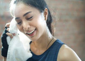 Everyday Causes of Clogged Pores