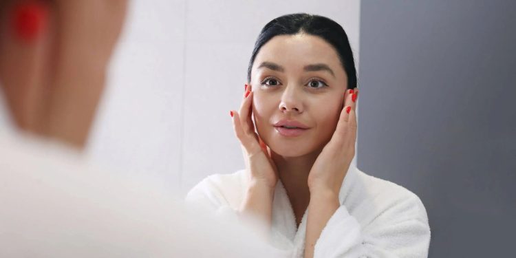 5 Natural Ingredients That Transform Dull Skin Overnight