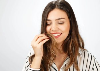 How To Make Your Hair Smell Good Every Day