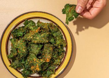 Flavour Bomb Kale Chips
