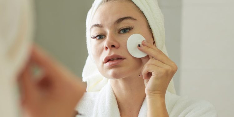 Understanding Skin pH and Why It Matters in Fall