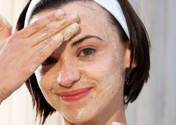 Gentle Exfoliation Methods for Sensitive Skin