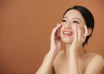 How to Moisturize Correctly: The Do’s and Don’ts Revealed