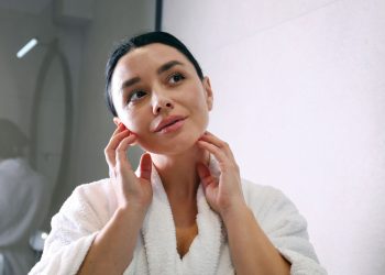 Is Your Skincare Destroying Your Skin? Discover Microbiome-Friendly Solutions