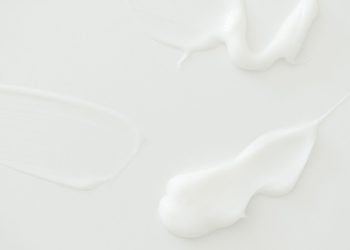 Less Is More—Master the Art of Minimalist Skincare (Skinimalism)