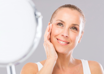 The Natural Anti-Aging Revolution: Why Bakuchiol Is Transforming Skincare