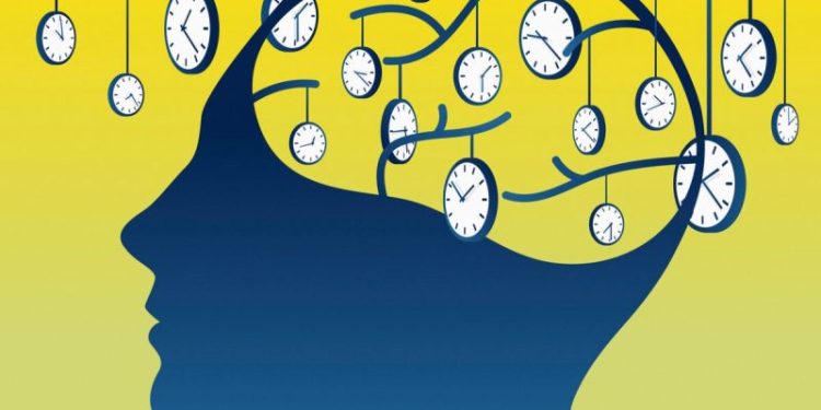 Siren call of daylight saving must be resisted, scientists say