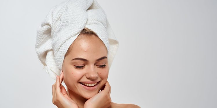 7 Non-Stripping Natural Acne Treatments
