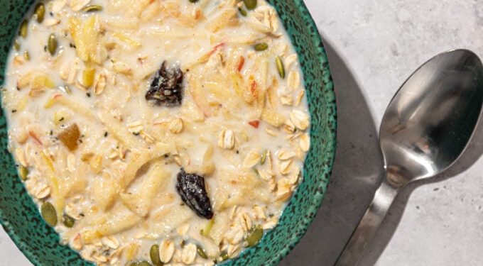 10 Minute Muesli Recipe with Hemp Hearts